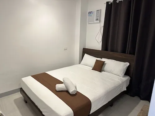 Aden Hotel Rooms Photos
