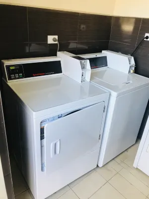 Westside Motor Inn Photos