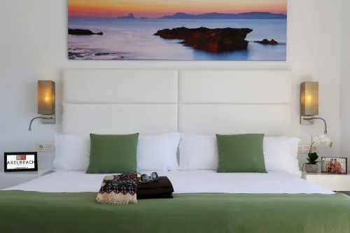 AxelBeach Ibiza Suites Apartments Spa and Beach Club - Adults Only Chambres Photos