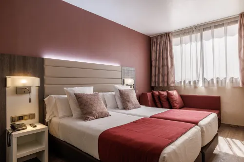 Hotel Ronda Lesseps Featured Photos