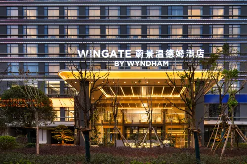 Zhuhai Xiangzhou | WINGATE • Wyndham Grand Riverside Hotel (Gongbei Port Plaza Huafa Shangdu Branch) Featured Photos