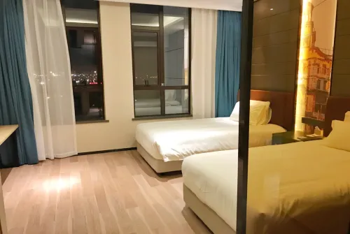 Maison New Century Hotel Shanghai Changxing Island Rooms Photos