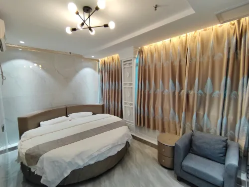 Haitao Hotel (Zhaoqing Seven Star Rock Archway Scenic Spot) Rum Photos