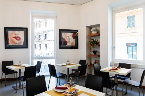 Rex Lifestyle Hotel Restauration Photos