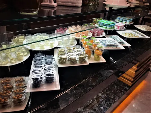 Holiday Inn Bursa - City Centre Restauration Photos