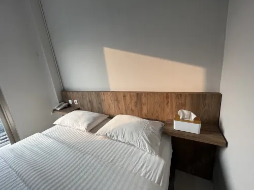 CVS The Hotel Kamar Photos