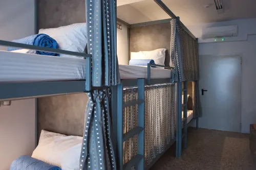 Bedbox Hostel Phòng Photos