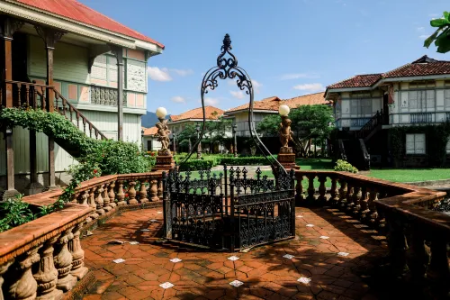 Las Casas Filipinas de Acuzar Area Publik Photos