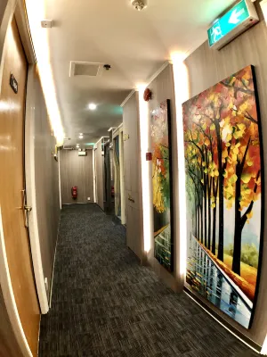 Holiday Hotel Chambres Photos