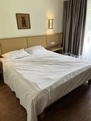 ÉL Hotel Kartika Wijaya Batu Номера Photos