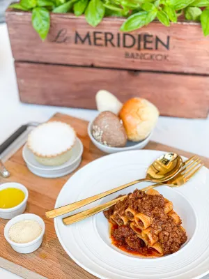 Le Meridien Bangkok Restauration Photos