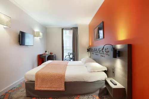 Hotel Eiffel Capitol Rooms Photos