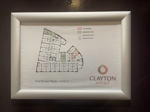 Clayton Hotel Cardiff Photos