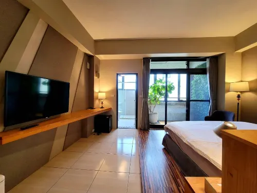 90% Homestay Rooms Photos