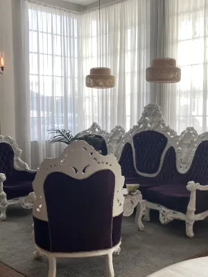 Whitelaw Hotel Photos