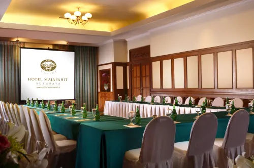 Hotel Majapahit Surabaya - MGallery Fasilitas Bisnis Photos