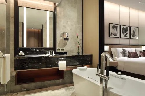 InterContinental Shanghai Hongqiao NECC Rooms Photos