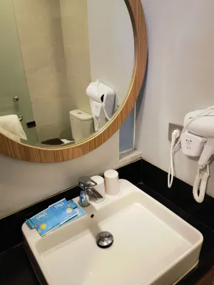 Sans Hotel Puri Indah Jakarta Phòng Photos