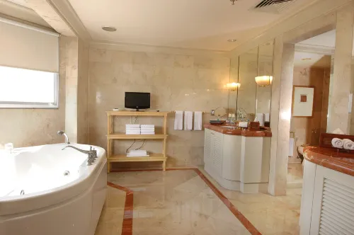 Hotel Borobudur Jakarta Kamar Photos
