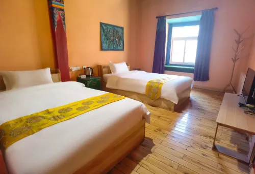 Yading Totem Boutique Inn Værelser Photos