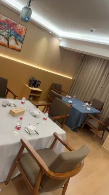 Muyun Mountain Area Oxygen Supply Residential Home Dining Photos