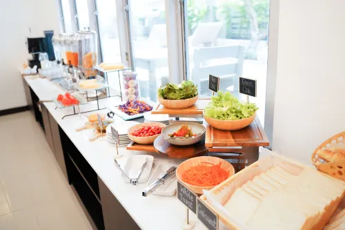Kokotel Pattaya South Beach Dining Photos