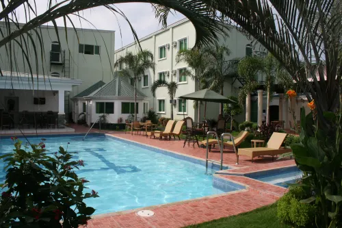 Hotel Euroasia By Bluebookers الترفيه والتسلية Photos