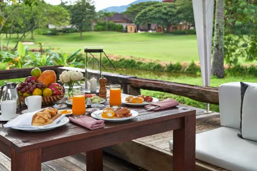 Kirimaya Golf Resort Spa Restauration Photos