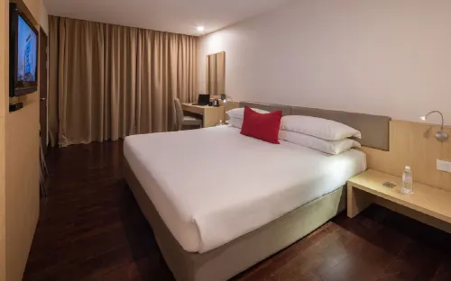 Rocana Hotel Zimmer Photos