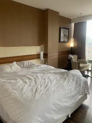 Hotel California Bandung Zimmer Photos