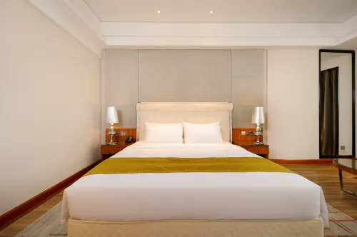 Oriental Fenghuang Hotel (Zhongshan Dengdu Ancient Town Huayi Square) Rooms Photos
