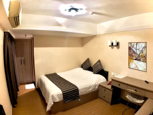 Holiday Hotel Chambres Photos