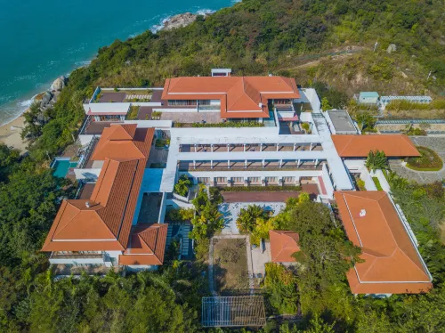 Sheraton Huizhou Beach Resort Exterior Photos
