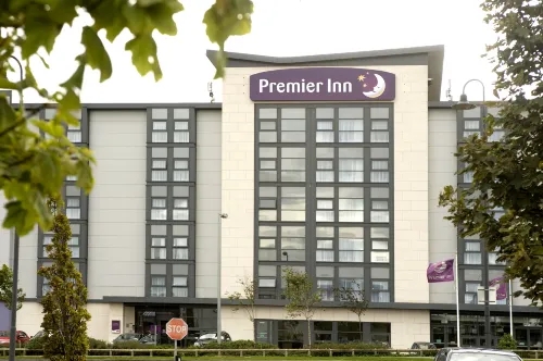 Premier Inn Dublin Airport Hotel Esterni Photos