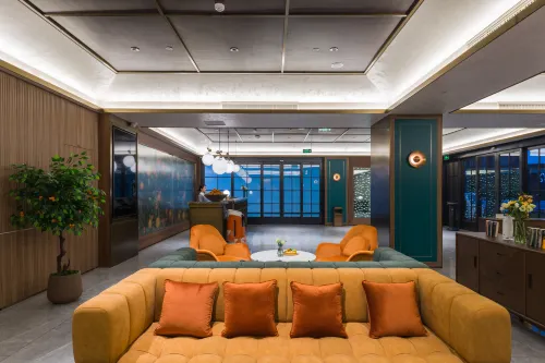Orange Hotel (North Square of Nanchang West Railway Station) Area Publik Photos
