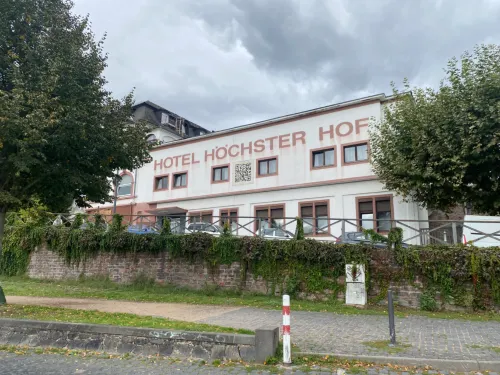 Tagungshotel Höchster Hof Frankfurt Außen Photos