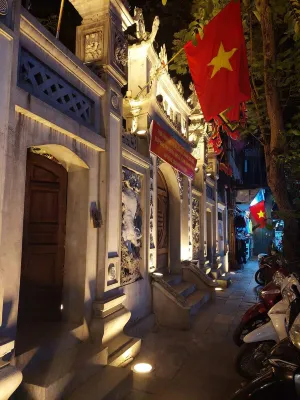Golden Legend Boutique Hotel & Travel Near Hotel Photos
