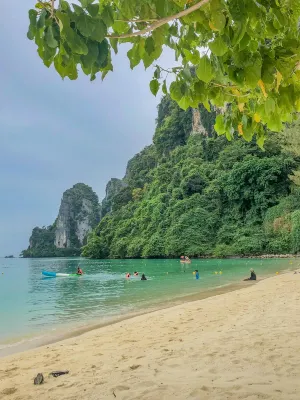 Phi Phi Nice Beach Resort Featured Photos