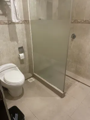 Padmaloka Hotel Tarakan Kamar Photos