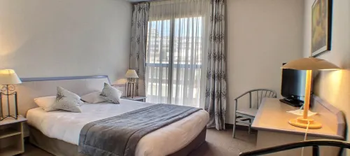 Adonis Cannes - Hôtel Thomas Da non perdere Photos