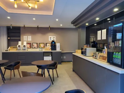 The Stone Bridge Hotel Sasang Featured Photos