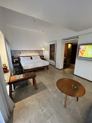 Maya Ubud Resort and Spa Kamar Photos