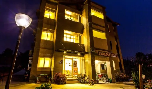 Backpackers Inn Exterior Photos