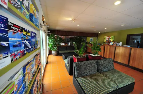 Coral Tree Inn Camere Photos