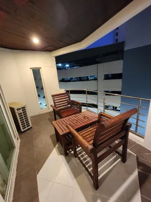 Jomtien Plaza Residence Общественные зоны Photos