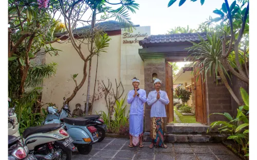 Blanjong Homestay Eksterior Photos