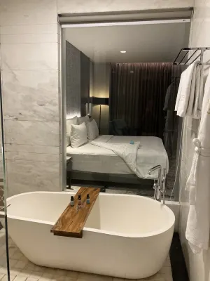 JHL Solitaire Gading Serpong Kamar Photos