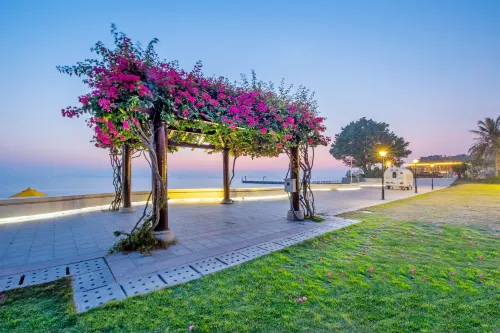 Sheraton Huizhou Beach Resort Exterior Photos