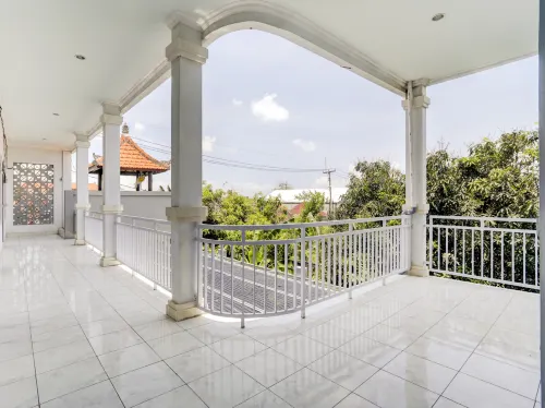 Sartika Hotel Mitra RedDoorz Pati Espaces publics Photos