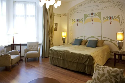 Hotel Arthur Featured Photos
